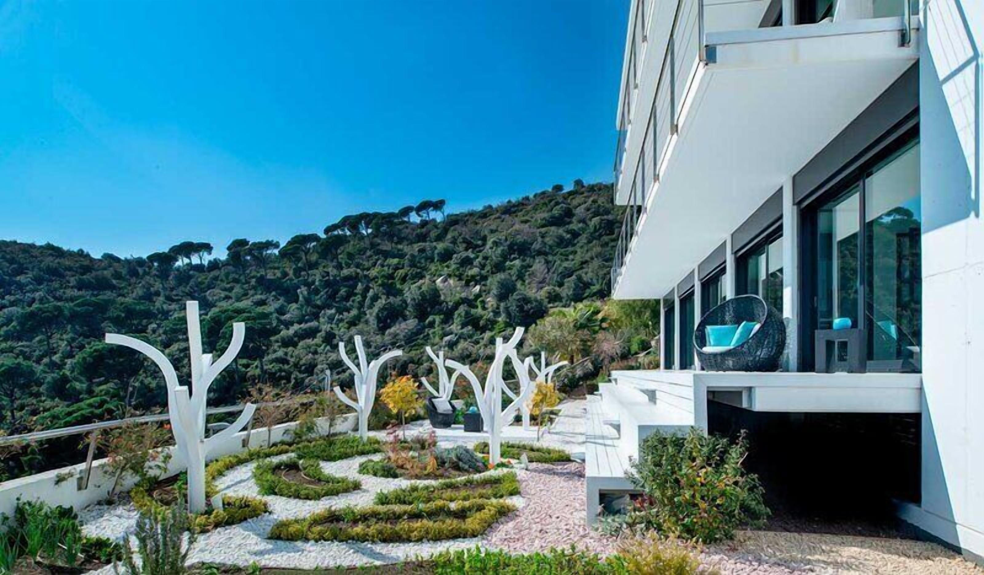 Villa, 6 Bedrooms, Accessible, Private Pool | Property grounds