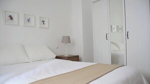 Unclassified image, 3 of 23, button - Quiet And Cozy Apartment Next To Plaza San Marcos (Seville)