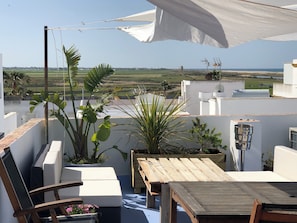 BBQ/picnic Area - Aba Dali Golden Apartment (Conil de la Frontera)