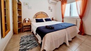 Unclassified image, 4 of 44, button - Detached Villa With Private Pool (Torrevieja)