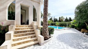 Unclassified image, 3 of 44, button - Detached Villa With Private Pool (Torrevieja)
