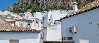 Room-village House Laverdura