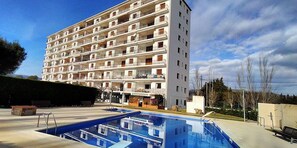 Leilighet, 2 soverom, terrasse, hageutsikt | Fasade