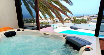 Villa Vista Mar, 360 Sqm, Heated Pool, Whirlpool, Gaming Room, 85 sqm Roof top