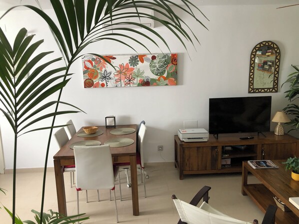 Apartment, 2 Schlafzimmer, Raucher, Terrasse | Speisen