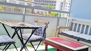 Studio, Multiple Bedrooms, Accessible, Smoking | Balcony