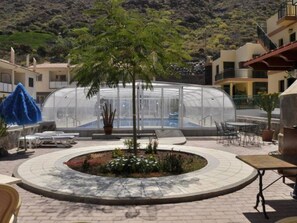 아파트, 침실 2개, 흡연, 발코니 | 외관