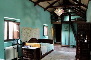 Shared Dormitory, 1 Bedroom, Smoking, Patio | 1 bedroom