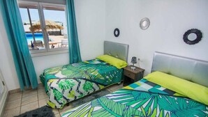 Villa, 3 slaapkamers, terras, uitzicht op bergen | 3 slaapkamers