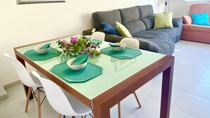 Apartment, 3 Bedrooms | Dining - Beautiful And Bright Apartment In Calafell, (El Vendrell)