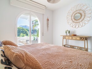 Villa, 5 Schlafzimmer, Balkon, Gartenblick