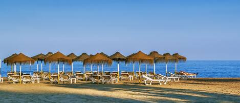 Apartment, 1 Bedroom, Mountain View | Beach