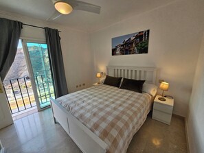 Apartment, 2 Bedrooms, Smoking, Balcony | 3 bilik tidur 