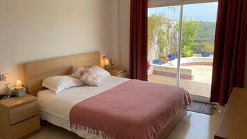 House, 3 Bedrooms, Accessible, Smoking | 3 bedrooms