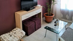 Unclassified image, 5 of 42, button - Apartamento la Reina (Córdoba)