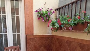 Unclassified image, 2 of 42, button - Apartamento la Reina (Córdoba)