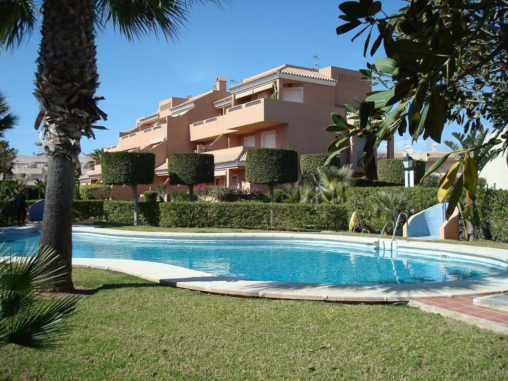 Apartamento, 1 habitación, accesible para personas con discapacidad, fumadores | Piscina | Una piscina al aire libre