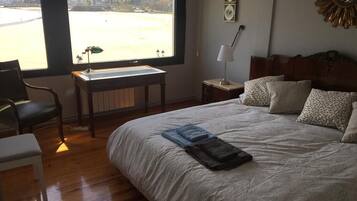 Apartment, 2 Bedrooms, Accessible, Terrace | 2 bedrooms