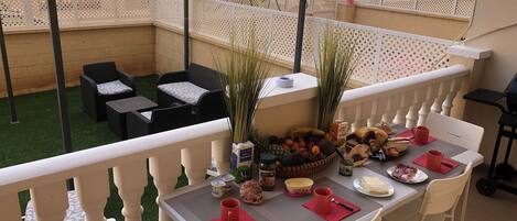 Appartement, 2 chambres, accessible aux personnes à mobilité réduite, fumeur | Balcon