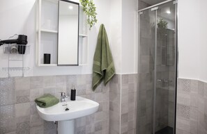 Apartment, 1 Bedroom, Smoking, Balcony | Bathroom amenities - Casa Frida With High-speed Wifi and Smart-tv (La Oliva)