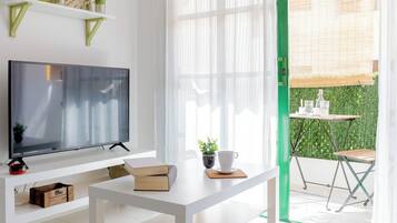 Apartamento, 1 habitación, fumadores, balcón | Zona de estar