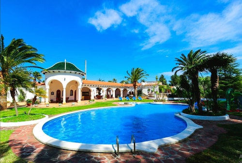 Villa Balneari Resort Casa Vacances Per Famílies Chalet Casa Rural