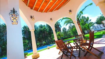 Villa, 5 Bedrooms, Smoking, Private Pool | Outdoor dining