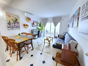 Appartement, 1 chambre, accessible aux personnes à mobilité réduite, terrasse | Salle de séjour