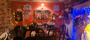 Zimmer, 1 Schlafzimmer, Raucher, Stadtblick | Wohnbereich