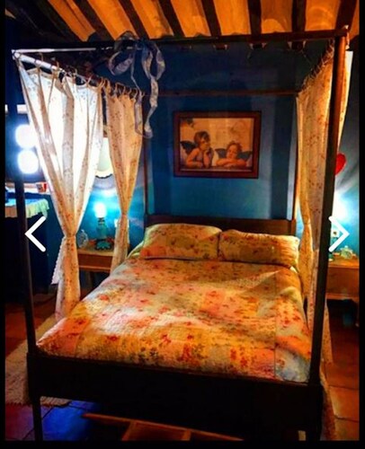 Room in Guest Room - Beautiful Rural House in Valeria