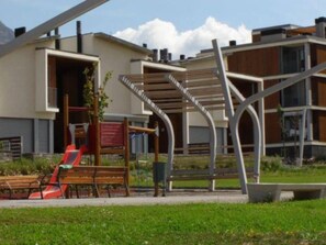 Apartment, 1 Bedroom, Terrace, City View | Exterior - Margas Golf Apartment (Sabinanigo)