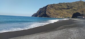 Apartment, 2 Bedrooms, Accessible, Balcony | Beach