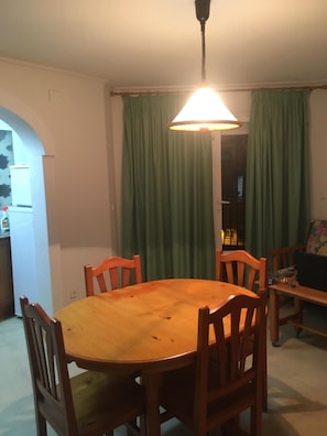 Apartment, 2 Bedrooms, Smoking, Balcony | Dining - Apartment 350 Meters From Playa del Cura (Torrevieja)