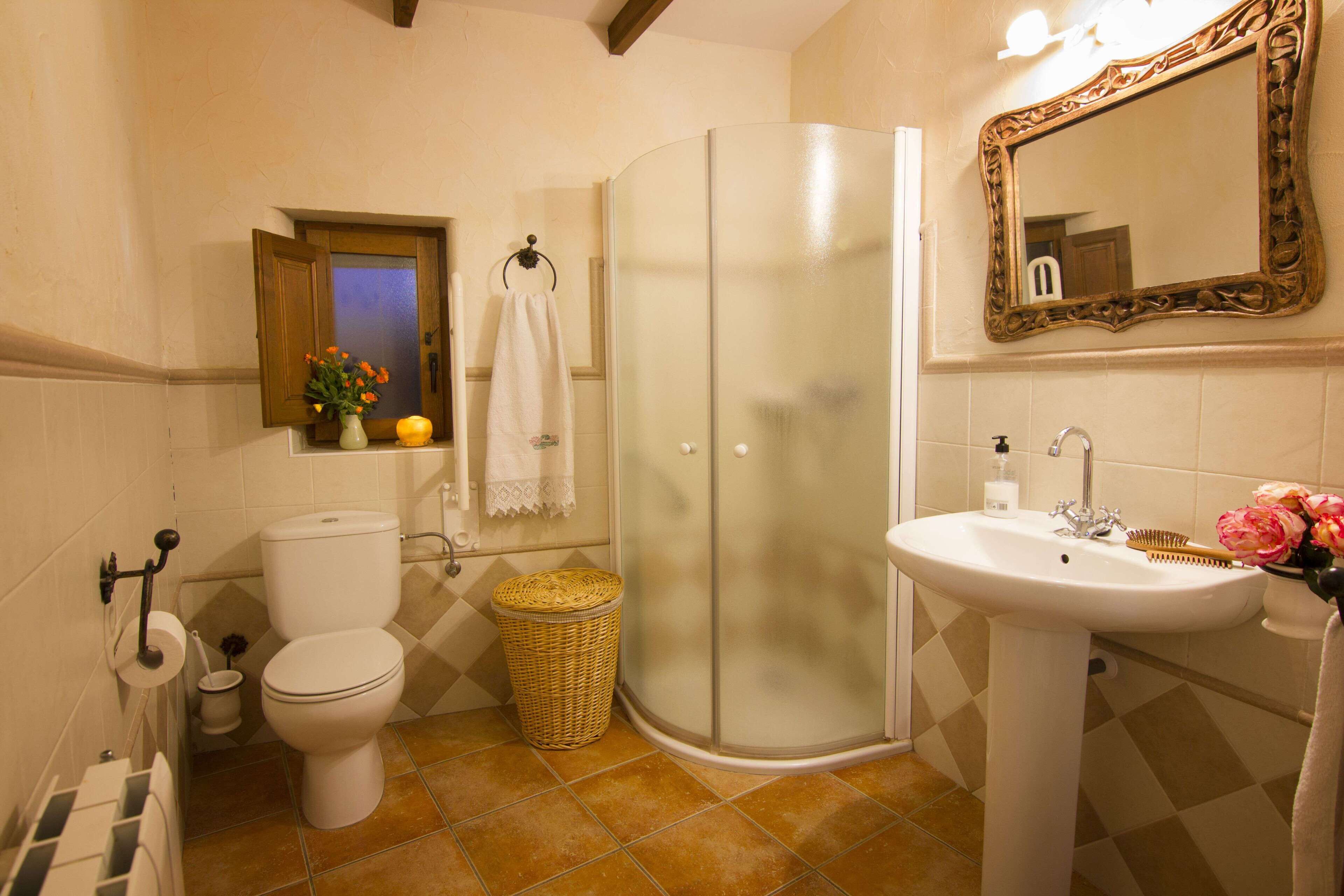 Bathroom amenities