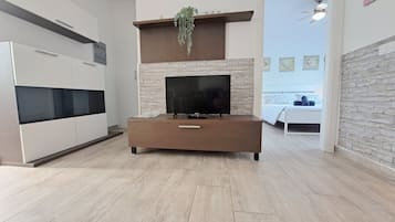 Apartment, 2 Schlafzimmer, Gartenblick | Wohnzimmer