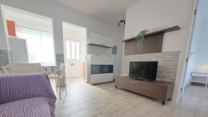 Appartement, 2 chambres, vue sur le jardin | Salle de séjour