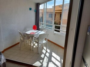 Apartment, 1 Bedroom, City View | Dining - Bel Appartement, Santa Margarita Espagne (Roses)