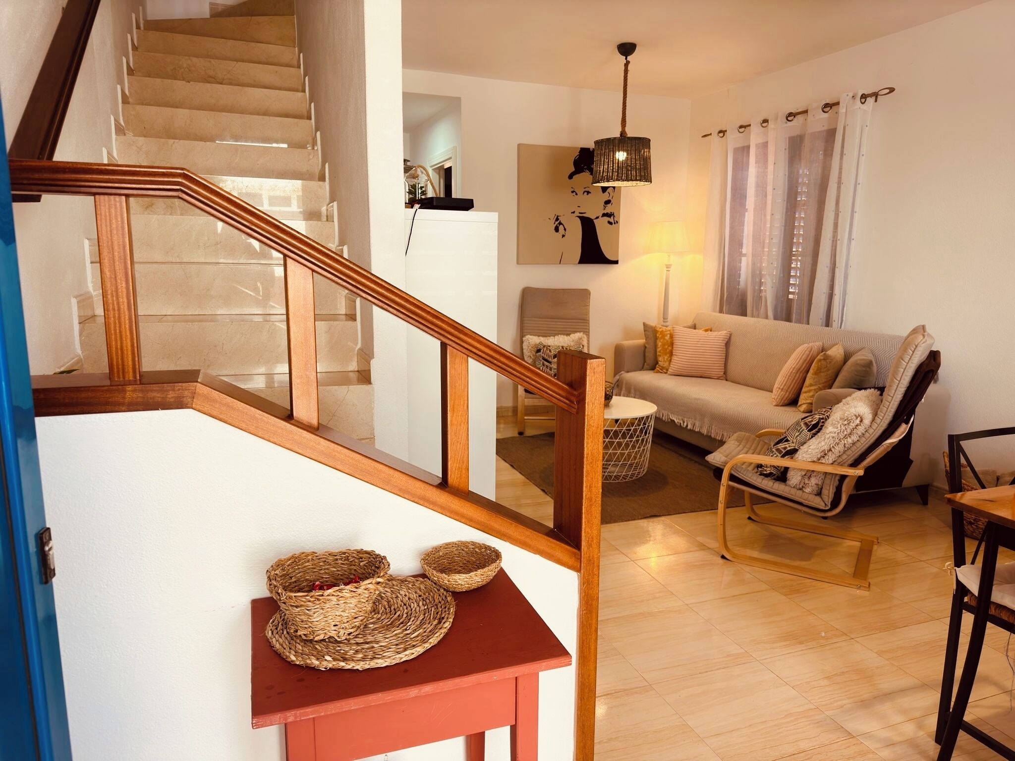 House, 2 Bedrooms, Smoking, Patio | Living room