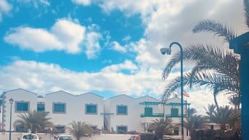 Casa, 2 habitaciones, fumadores, patio | Exterior