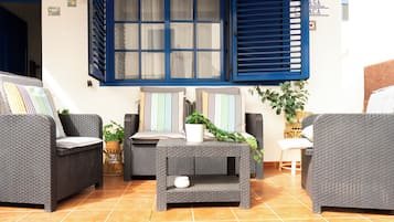 House, 2 Bedrooms, Smoking, Patio | Terrace/patio