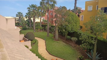 Apartment, 2 Bedrooms, Smoking, Balcony | Exterior