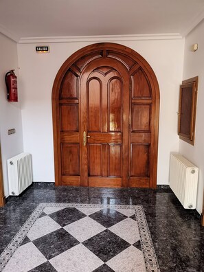 Chalet, Multiple Bedrooms, Accessible, Smoking | Property entrance