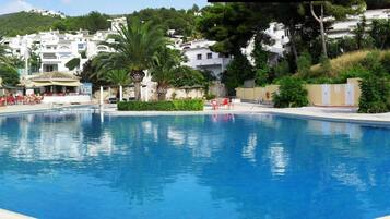 House, 2 Bedrooms, Smoking, Terrace | Pool | Outdoor pool