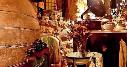 Room in Lodge - Romantic Getaway to Cuenca!