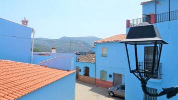 House, 3 Bedrooms, Smoking, Balcony | Exterior