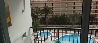 Delicious Los Cristianos,achacay,2bdr & 2bathr Beach Close Wifi Free