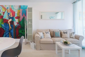 Apartment, 2 Bedrooms, Terrace, Ocean View | Living area