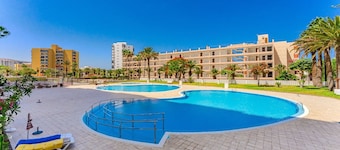 Delicious Los Cristianos,achacay,2bdr & 2bathr Beach Close Wifi Free