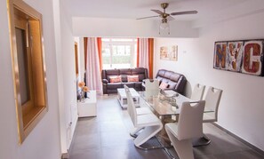 Departamento, 3 habitaciones | Servicios de la habitación