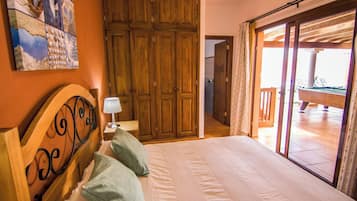 Villa, 3 habitaciones, piscina privada, vistas al jardín | 3 dormitorios